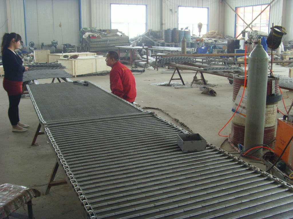 鏈板Chain plate 帶鏈條的金屬板輸送帶 belt wire