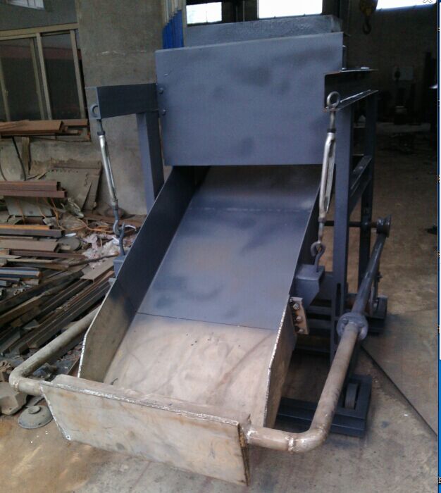 玻璃機(jī)械加料機(jī)