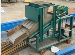 斜毯式玻璃加料機 加料嘴700mm