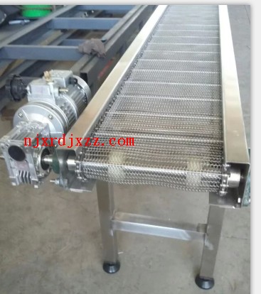 不銹鋼帶式輸送機(jī)stainless steel belt conveyor